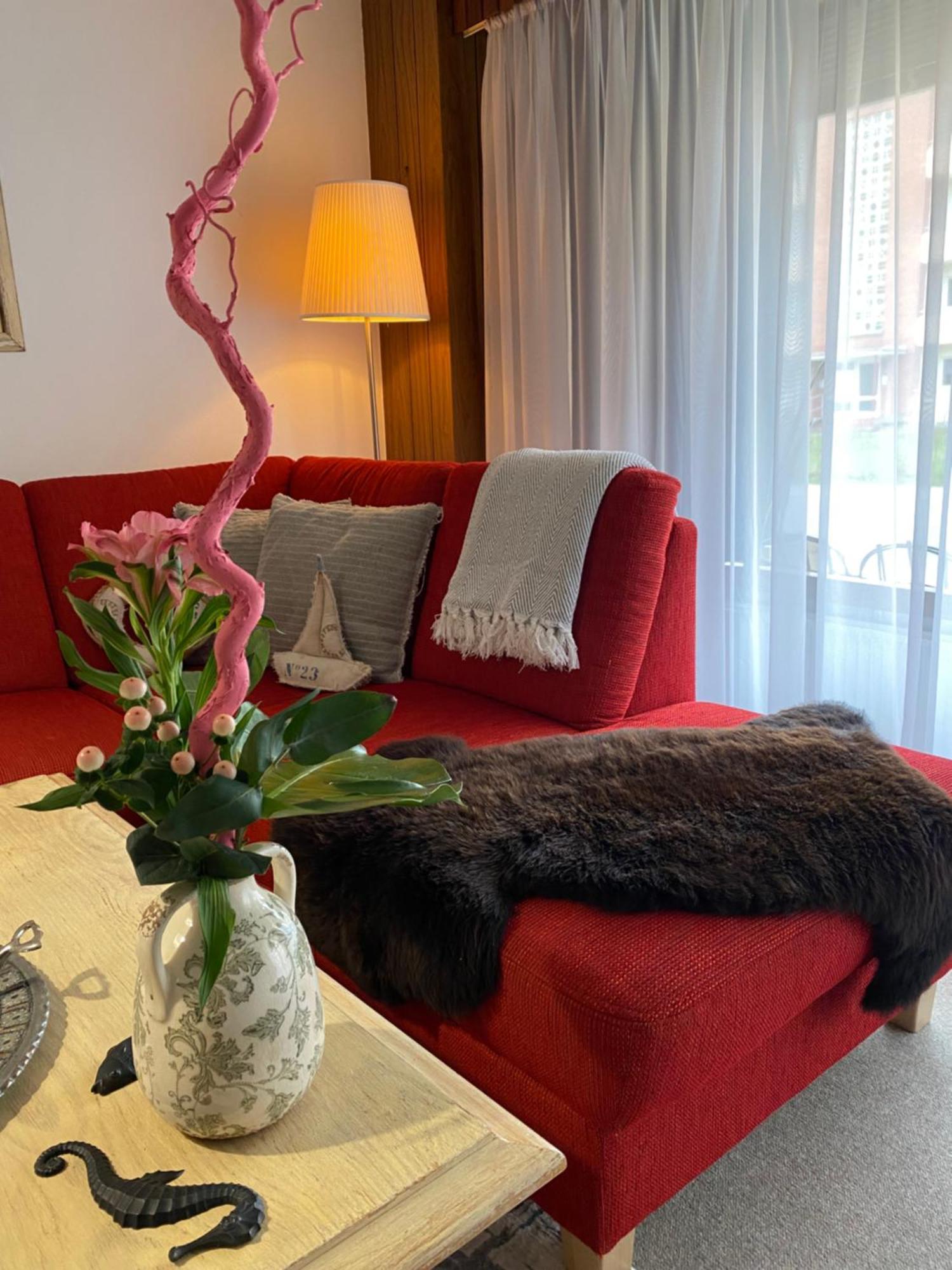 Privartzimmer 'Ausfahrt Freihalten' Husum  Bagian luar foto