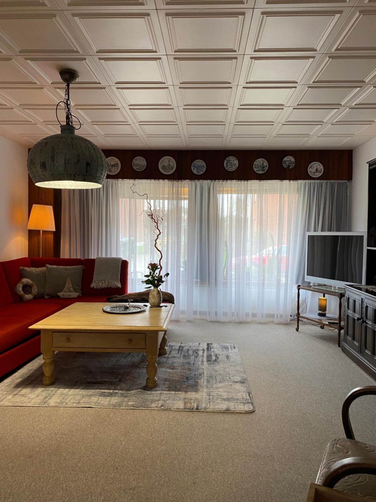 Privartzimmer 'Ausfahrt Freihalten' Husum  Bagian luar foto